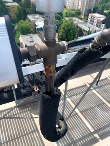 Netěsnosti solárního systému