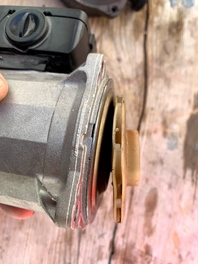 Poškození solárního systému uživatelem