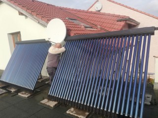 Trubicové vakuové panely